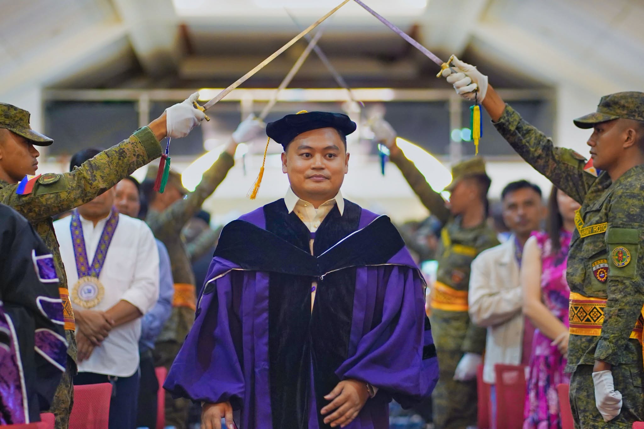 24TH-GRAD-COL-PHOTOSET photo 51